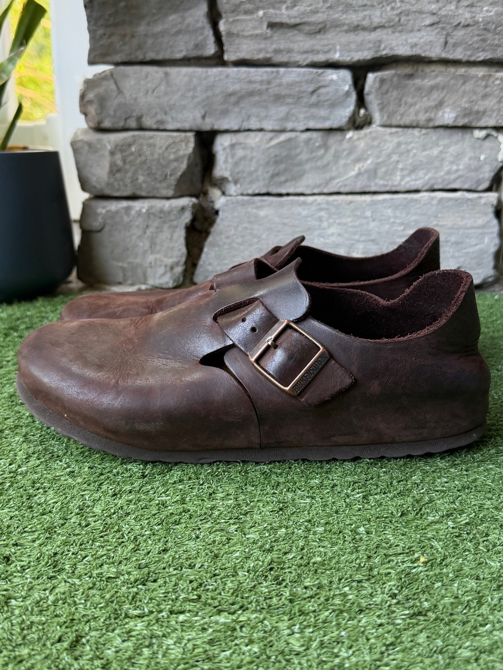 Birkenstock London Habana Oiled Leather Women’s Clogs - Picture 3 of 10